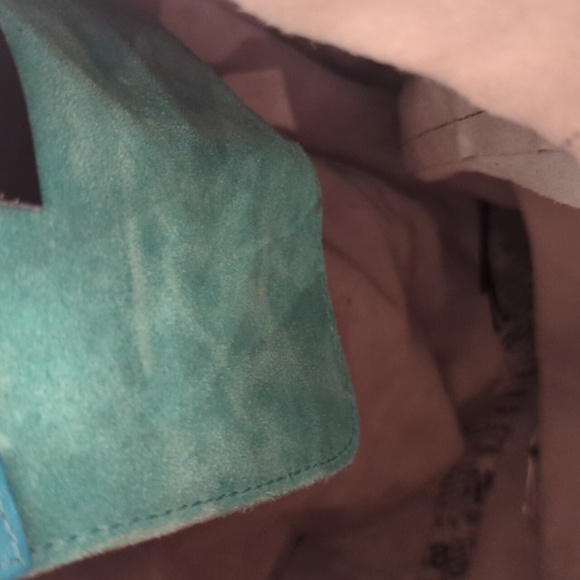 Genuine Leather Newspaper print Shoulder bag. - Picture 4 of 4